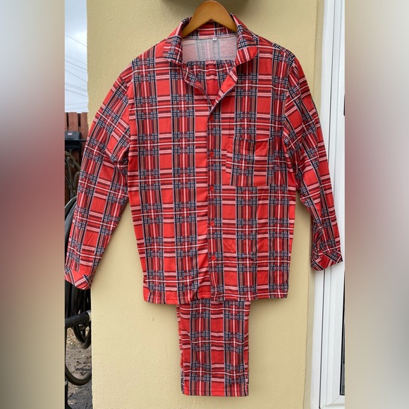 His or Hers Christmas pajama set. - Picture 3 of 9